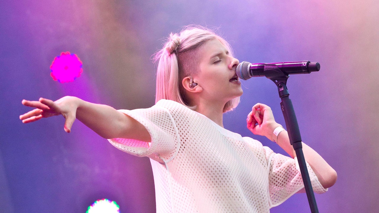 Close Your Eyes And Just Lose Yourself To These 8 Songs By Aurora 